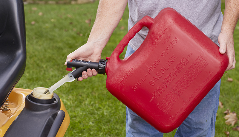 GarageBOSS Gas Can by Briggs & Stratton